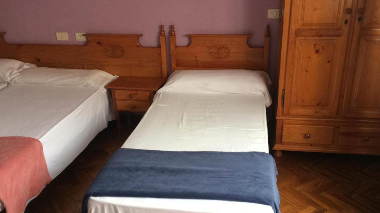 Albergue Hostal Telmoトゥイ エクステリア 写真