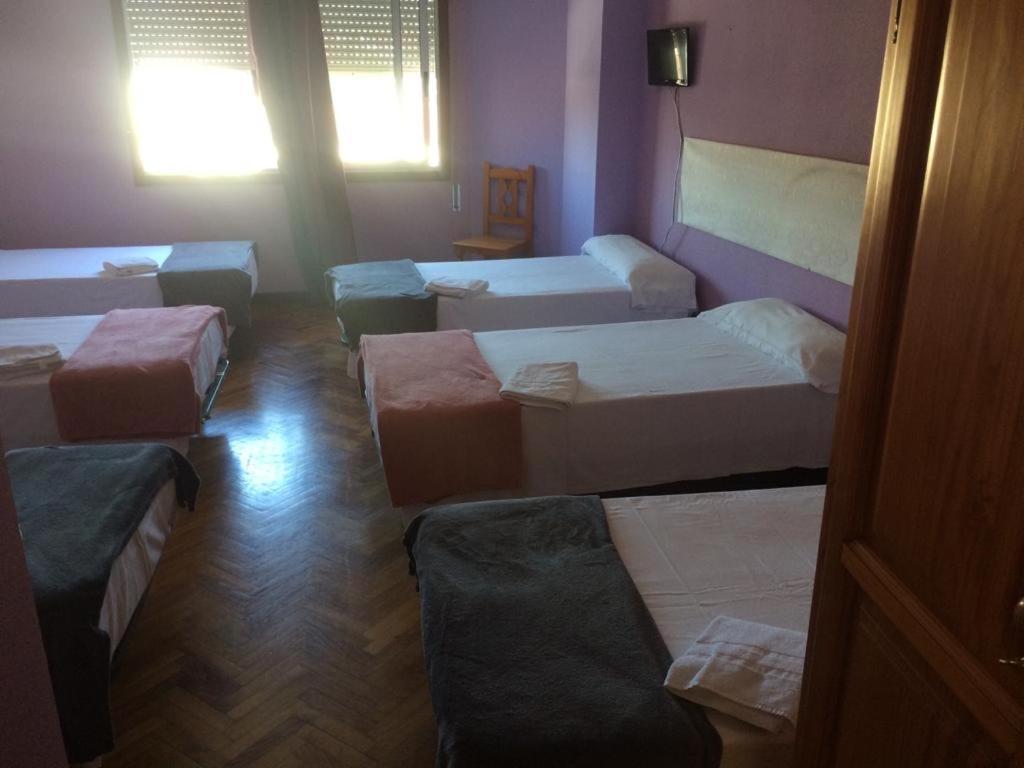 Albergue Hostal Telmoトゥイ エクステリア 写真